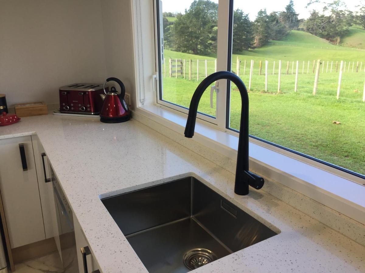 Veld View Bed&Breakfast Tuakau Exterior foto
